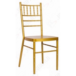 Chaise Chivari